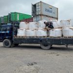 Muat-mangkupari-dengan-forklift Muat-mangkupari-dengan-forklift